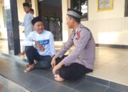 Jalin Kedekatan Dengan Ulama Umaro, Bhabinkamtibmas Polsek Mancak Polres Cilegon Sambangi Tokoh Agama