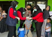 Bhabinkamtibmas Polsek Lebakgedong Monitoring Kegiatan Pekan Imunisasi Nasional Polio