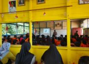 Polwan Polsek Murung Sosialiasasi Pencegahan Bullying Di Lingkungan Sekolah Kepada Pelajar 4 Polwan Polsek Murung Sosialiasasi Pencegahan Bullying Di Lingkungan Sekolah Kepada Pelajar