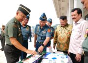 Kasum TNI Pimpin Acara Penyerahan Kendaraan Dinas UO Mabes TNI dan Alat Kesehatan Di Mabes TNI