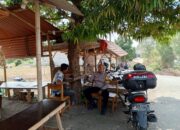 Bhabinkamtibmas Polsek Ciwandan Polres Cilegon Sambang Dialogis Diwarung Kopi,