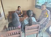 Bhabinkamtibmas Polsek Bojonegara Polres Cilegon Polda Banten Berikan Himbauan dan Pembinaan Kepada Pemuda Pemudi Di Desa Binaan,