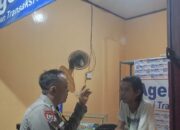 Bhabinkamtibmas Polsek Cinangka Polres Cilegon Sambangi Penjaga Brilink Di Lingkungan Binaan,