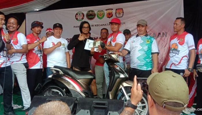 Kecamatan Cijeruk dan Paguyuban Cipelang Herang Gelar Lomba Jalan Sehat Sambut HUT Ke-79 RI