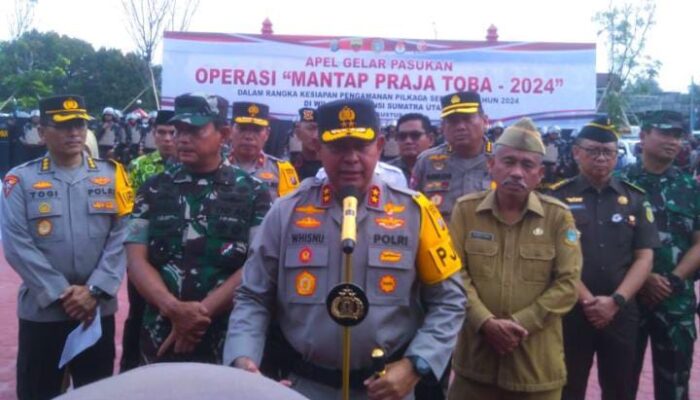 Kapolda Sumut Irjen Whisnu Pimpin Apel Gelar Pasukan Operasi Mantap Praja Toba 2024