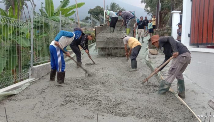 Pemerintah Desa Cipelang Realisasikan Bantuan Keuangan Kabupaten Bogor TA 2024 untuk Betonisasi Jalan Desa