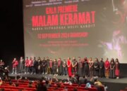 Malam Keramat Film Horor Yang Seramnya Ga Pernah Ada Sebelumnya! Sedikit Komedi Biar Ga Seram Terus!