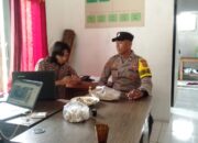 Bhabinkamtibmas Polsek Sobang Polres Lebak Selalu Rutin Menyambangi Perangkat Desa Sobang Kecamatan Sobang Kabupaten Lebak