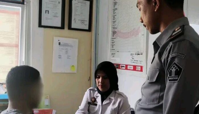 Lakukan Pemeriksaan Kesehatan Secara Rutin. LPKA Gorontalo Memastikan Kesehatan Anak Dalam Keadaan Sehat