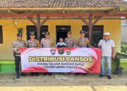 Polsek Lambu Kibang Tubaba Kembali Distribusikan Bansos Nusantara Cooling System menjelang Pilkada 2024 Kepada Masyarakat