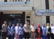 Polres Garut Jum’at Berbagi Bersama Anak Sekolah Luar Biasa Negeri B Garut