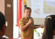 Plt.Bupati Samosir Buka Bimtek Implementasi Perizinan Berusaha dan Pengawasan Perizinan Berusaha Berbasis Risiko.