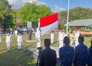 Peltu M. Anif Hadiri Upacara Hari Pahlawan di SMAN 1 Plampang: Kobarkan Semangat Juang Generasi Muda