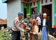 Polres Garut Gelar Bakti Sosial di Pesantren Al-Bayan Cilawu