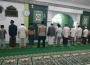 Anggota Polsek Cimarga Polres Lebak Subuh Program Unggulan SULING Berjamaah Di Mesjid Nurul Iman Cimarga