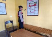 MENJAGA KEAMANAN, ANGGOTA SATSAMAPTA MELAKSANAKAN PATROLI DIALOGIS KE SEKITARAN POS SINGGAH DI KAB.KUALA KAPUAS.