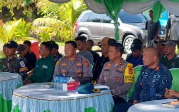 Transplantasi Terumbu Karang Sambut HUT Polairud Ke-74 Di Teluk Gilimanuk. Kapolsek Pelabuhan Gilimanuk Dampingi  Waka Polres Jembrana