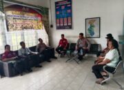 Program Jum’at Curhat,Polsek Kapuas Tengah Tampung langsung Keluh Kesah Warga Desa Pujon.