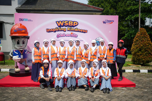 Kembali Gelar WSBP Inspiring Kindness Girls on Site WSBP Ajak Siswi SMAN 1 Kalijati Berkontribusi di Dunia Manufaktur dan Konstruksi 1