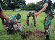 Kodim 1607/Sumbawa Manfaatkan Lahan Kosong dengan Penanaman Pohon Buah