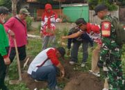 Wakili Danramil, Babinsa Hadiri Bakti Sosial HUT PGRI di Desa Jorok