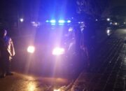 Personil Polsek Ciwandan Beri Rasa Aman Kepada Warga Masyarakat Dengan Blue Light Patrol