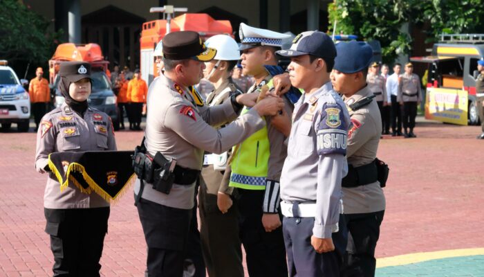 Polda Banten Laksanakan Apel Gelar Pasukan Operasi Lilin Maung 2024