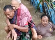 Jajaran Kodam XIV/Hsn di Wilayah Sulsel Berikan Bantuan kepada Korban Banjir 8 Jajaran Kodam XIV/Hsn di Wilayah Sulsel Berikan Bantuan kepada Korban Banjir