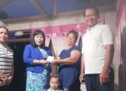 Peduli Jemaat Korban Kebakaran Rumah, BPMJ GMIM Tiberias Sapa Serahkan Bantuan