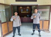 Guna Mencegah Terjadinya Gangguan Kamtibmas Terhadap Personil Dan Markas Komando (Mako), Personil Polsek Kapuas Barat Rutin Tingkatkan Kewaspadaan