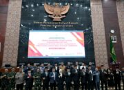 Pj Gubsu Agus Fatoni Hadiri Rapat Paripurna DPRD Sumut Dalam Pengumuman dan Penetapan Gubernur Sumut Terpilih pada Pilkada Serentak 2024