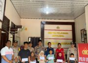 Santuni Anak Yatim, Kapolsek Pelangiran Pererat Hubungan Polri dengan Masyarakat
