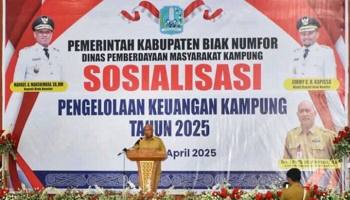 Bupati Biak Numfor Tekankan Transparansi dan Pengawasan Keuangan Kampung untuk Kesejahteraan Masyarakat