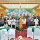Foto Bersama Bupati Biak Numfor Markus O. Mansnembra Ketua dan anggota DPRK Plt Sekretaris Daerah jajaran Forkopimda kepala OPD serta staf Sekretariat DPRK Biak
