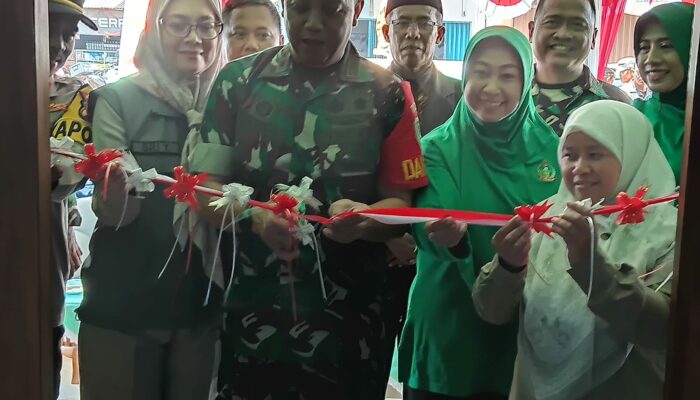 Komandan Kodim 0622/Kabupaten Sukabumi, Letkol Kav. Andhi Ardana Valeriandra Putra, S.H., M.Si, Resmikan Posramil 05/Purabaya Koramil 2207/Jampang Tengah.