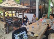 Bhabinkamtibmas Polsek Cibeber Bangun Komunikasi  Dengan Warga