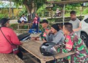 Babinsa Koramil Timika Komsos Dengan Tukang Ojek dan Pantau Wilayah Binaan 10 Babinsa Koramil Timika Komsos Dengan Tukang Ojek dan Pantau Wilayah Binaan