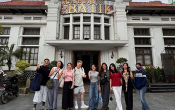Mahasiswa Fashion Program BINUS UNIVERSITY Lakukan Immersion Trip ke Pekalongan 1