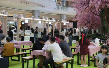 PIK Avenue Rayakan Easter 1
