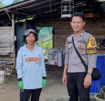 Bhabinkamtibmas Desa Karta Mulya Sosialisasikan Pencegahan Impor Ilegal kepada Warga 1 Screenshot 647