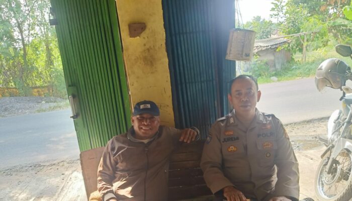 Bhabinkamtibmas Polsek Rangkasbitung Polres Lebak Sambangi Warga Sangyang