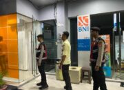 Polres Sukamara Libatkan Personel Samapta dalam Patroli Malam ke Perbankan 21 Polres Sukamara Libatkan Personel Samapta dalam Patroli Malam ke Perbankan