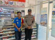 Bhabinkamtibmas Polsek Rangkasbitung Polres Lebak Sapa Karyawan Indomaret 3 Bhabinkamtibmas Polsek Rangkasbitung Polres Lebak Sapa Karyawan Indomaret
