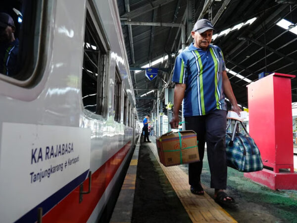 Antusiasme Tinggi, Penjualan Tiket KA Rajabasa dan Kualastabas Tembus 9.957 Selama Libur Panjang Isra Mikraj