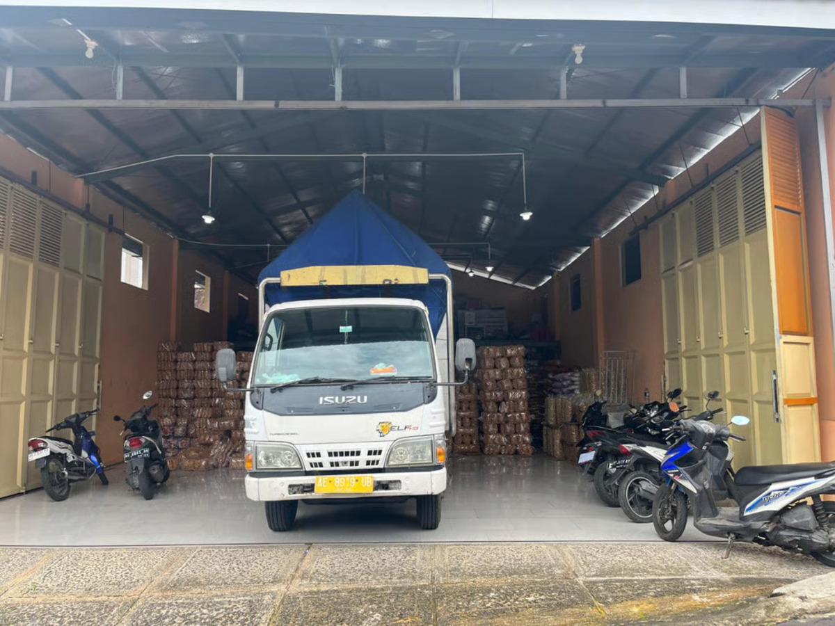 Cari Pusat Oleh Oleh Magetan & Supplier MBG Rehan Snack Rajanya Kulakan Terlengkap se Karesidenan Madiun