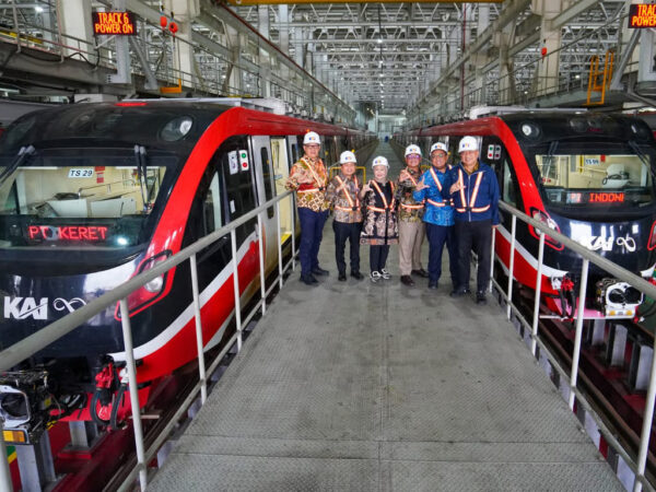 Komisaris KAI Tinjau LRT Jabodebek, Dorong Penguatan Tata Kelola dan Keandalan Layanan Publik