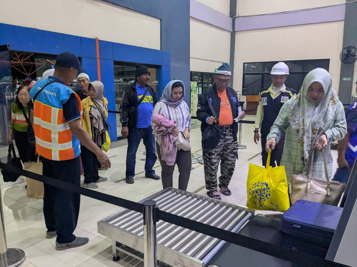 Layanan Nataru Pelindo Multi Terminal di Terminal Penumpang Bandarmasih Banjarmasin Berjalan Lancar (1)