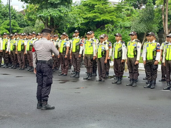 Pastikan Kondisi Keamanan Stasiun Aman dan Terkendali, KAI Services Gelar Pembinaan Petugas Keamanan di Wilayah Regional 6 Yogyakarta