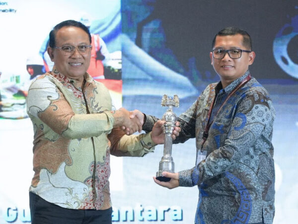 Perkuat Komitmen Implementasi ESG, PT SGN, Subholding PTPN III (Persero) Raih Silver Rank di ASRRAT