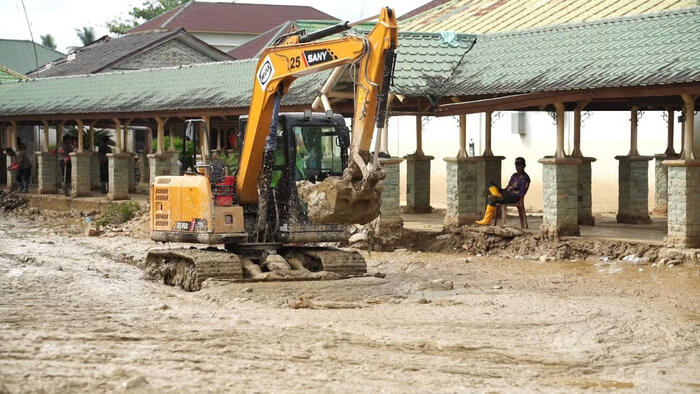 Pulihkan Layanan Medis, Kementerian PU Percepat Pembersihan RSUD dan Puskesmas Terdampak Bencana di Sumatera (1)